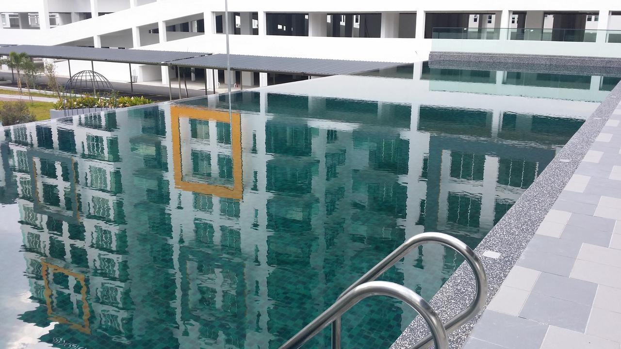 Mahkota Cheras Sweet Condo 1-14 Pax Near Mrt To Kl Kuala Lumpur Extérieur photo